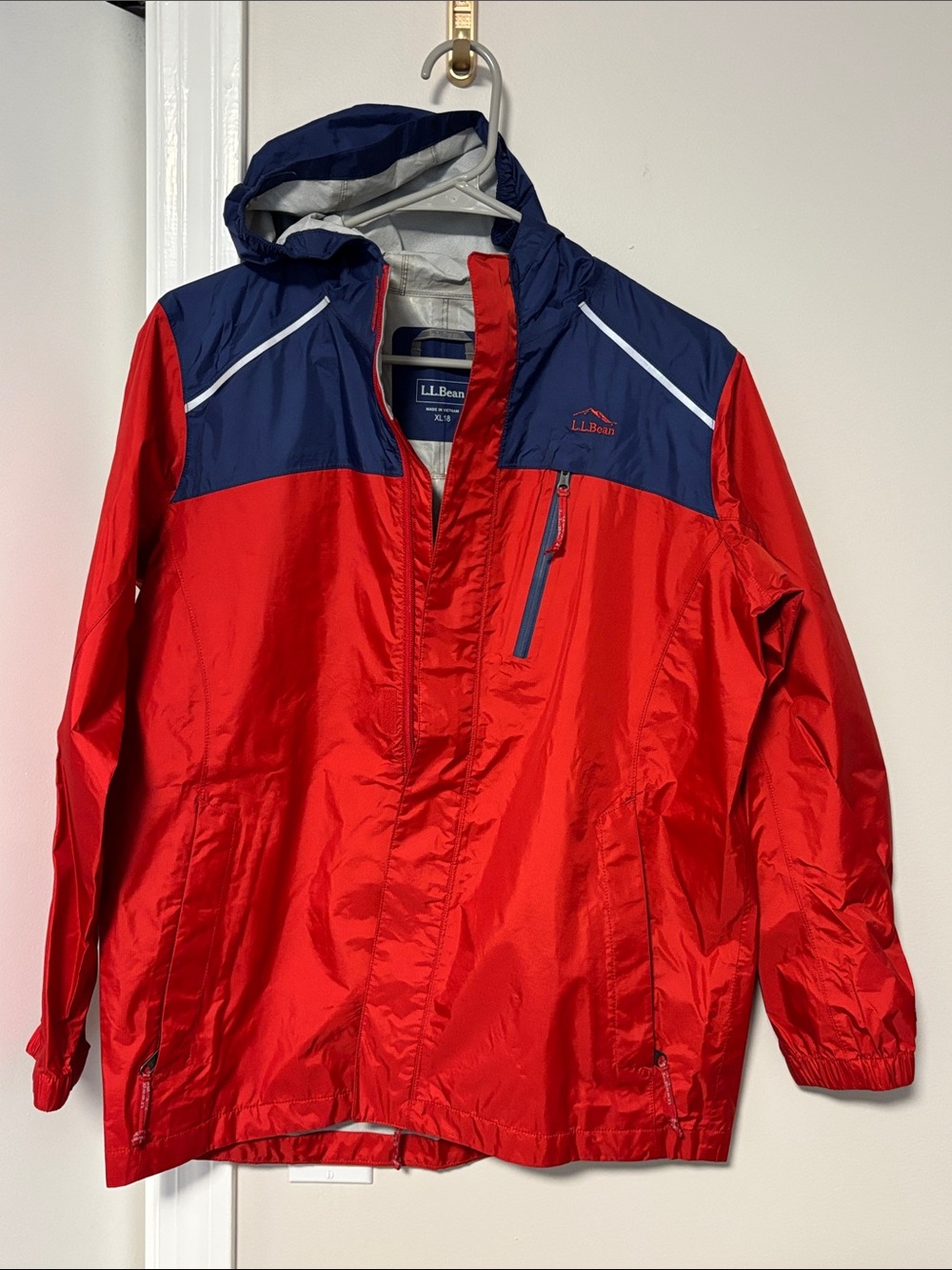 LL Bean boys Tek anorak jacket red